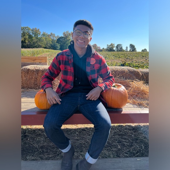 Meet your Posher, Halbert - Picture 3 of 5